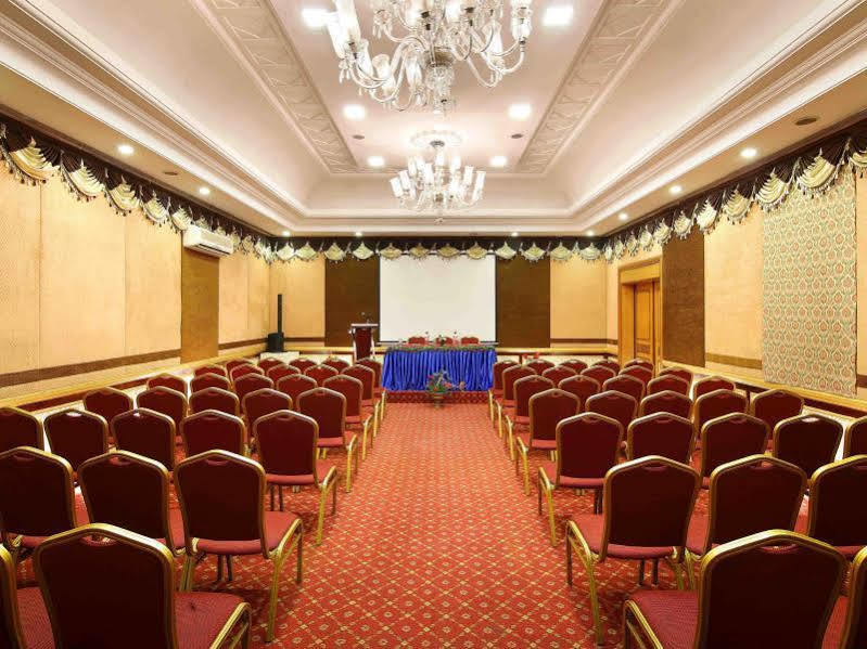 Royal Court Ξενοδοχείο Madurai Εξωτερικό φωτογραφία