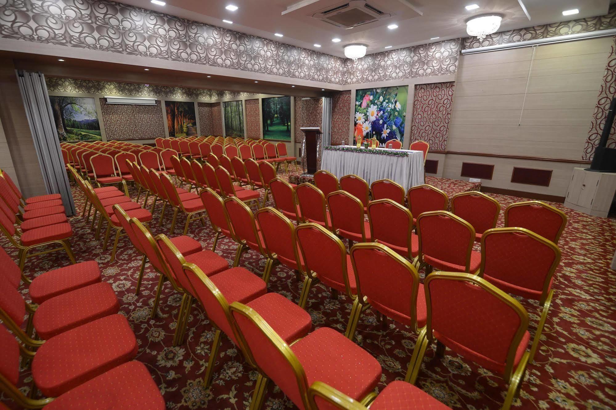 Royal Court Ξενοδοχείο Madurai Εξωτερικό φωτογραφία